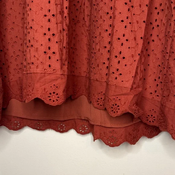 Knox Rose Terracotta Dress with Floral Accent - Picture 7 of 10